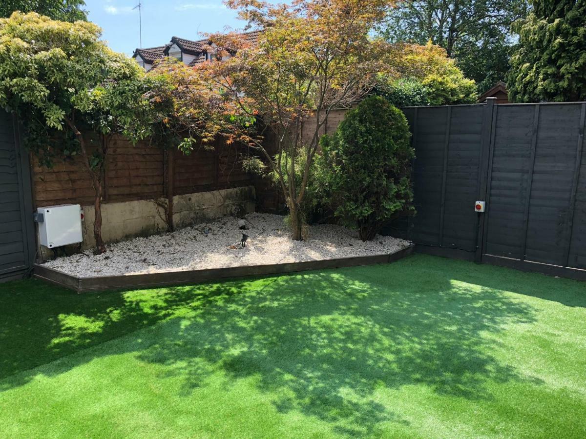 Bournemouth Hot Tub & Sauna Holiday Let Exterior foto